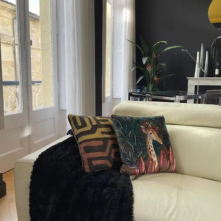 아파트 The 블라이