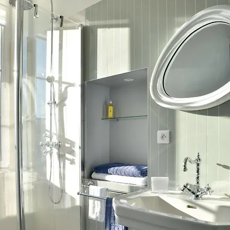 Апартаменты The Блеи-э-Сент-Люс