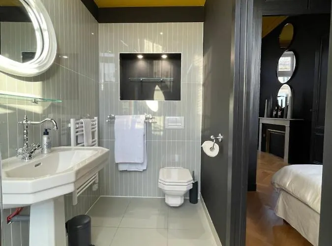 Διαμέρισμα The *